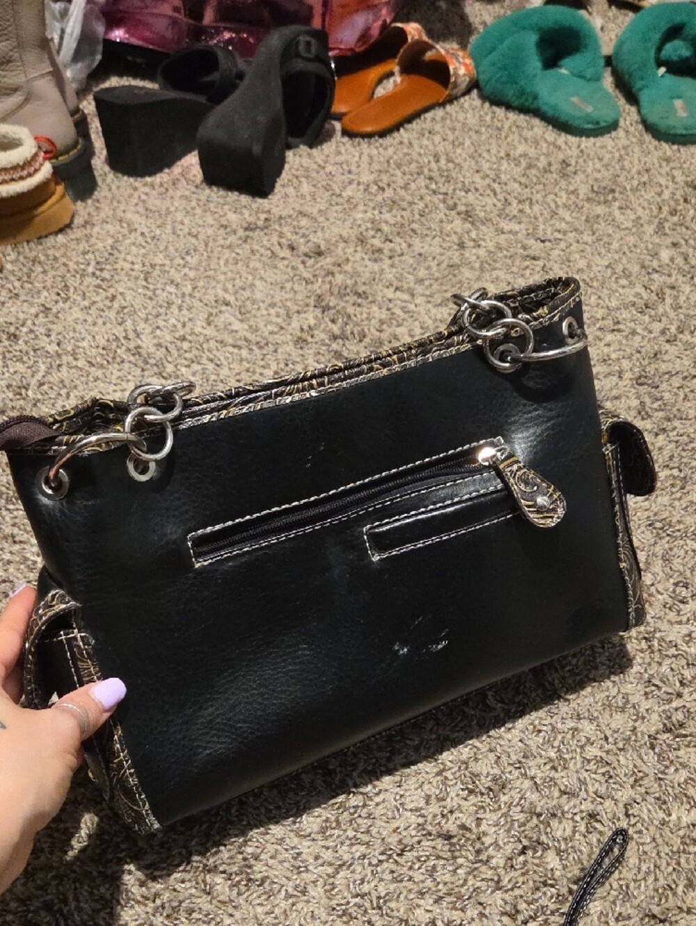 Cross Embellished Black Leather Handbag and Wallet - Picture 5 of 13
